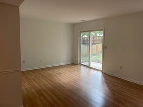 1358 Hazel Nut Ct in Annapolis, MD - Building Photo - Building Photo