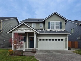 11494 NW Admiral Pl in Silverdale, WA - Building Photo