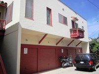 672 Euclid Ave in Long Beach, CA - Foto de edificio - Building Photo