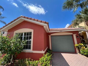 4563 Concordia Ln in Boynton Beach, FL - Foto de edificio - Building Photo