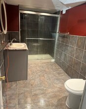 13205 Cranwood Park Blvd in Garfield Heights, OH - Building Photo - Building Photo