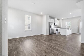 266 Foxglove Dr in Portsmouth, VA - Building Photo - Building Photo