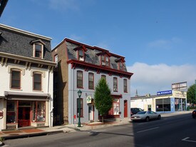 107-109 W Franklin St in Hagerstown, MD - Building Photo