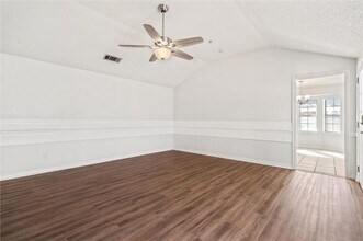 1240 Lynchburg Ct in Mobile, AL - Building Photo - Building Photo