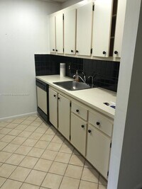 801 SW 133rd Terrace photo'