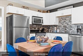 204 Carol Pl in Panama City Beach, FL - Building Photo - Building Photo