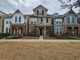1139 Manacor Ln in Dallas, TX - Building Photo