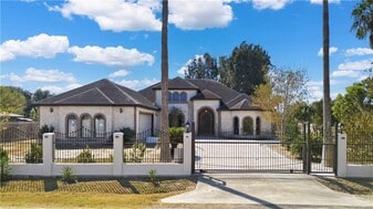 15 Wharton Rd in Mission, TX - Building Photo