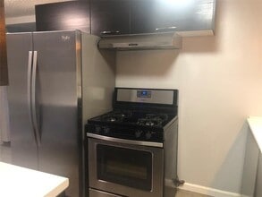 905 Taulbee Ln in Austin, TX - Building Photo - Building Photo