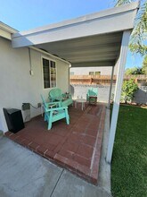 5639 Willowcrest Ave in Los Angeles, CA - Building Photo - Building Photo