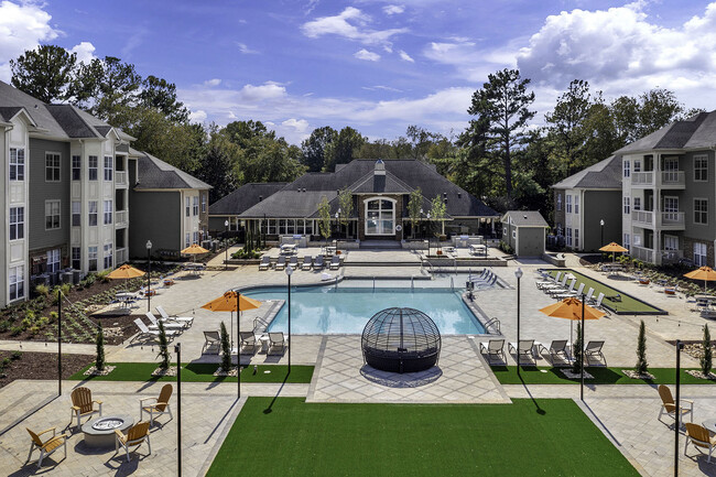 Legacy Ballantyne Apartments