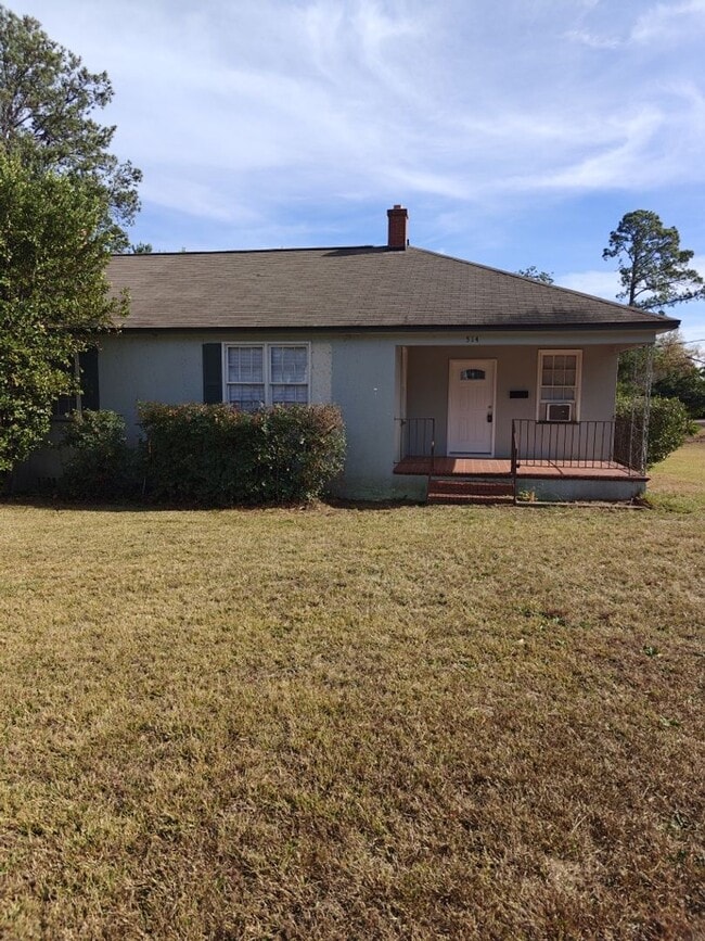 property at 514 Beaufort Dr