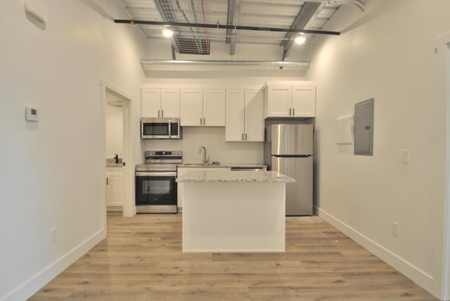 1095 130 S in Logan, UT - Building Photo - Building Photo