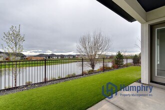 11321 S Corballis Ln in Kuna, ID - Building Photo - Building Photo