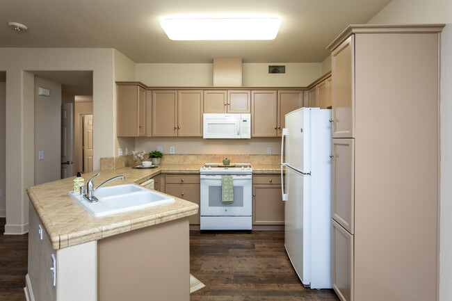 Marbella Apartments in Clovis, CA - Building Photo - Interior Photo