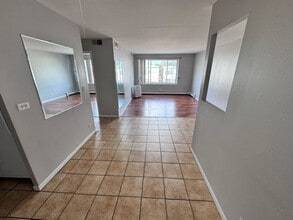 1227 S Harlem Ave in Berwyn, IL - Building Photo - Building Photo