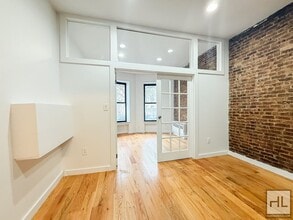 BEDFORD AVENUE / No fee 1-Bed 1-Bath in Prime Crown Heights / 1-Month Free in Brooklyn, NY - Building Photo - Building Photo