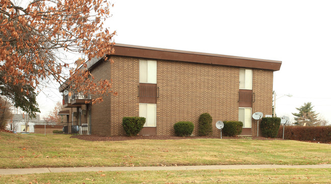 Terrace Garden Apartments in Maple Heights, OH - Building Photo - Building Photo