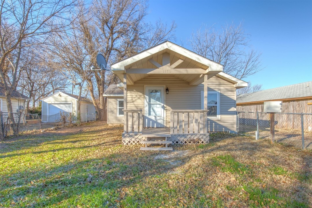 1170 N Birmingham Ave in Tulsa, OK - Building Photo