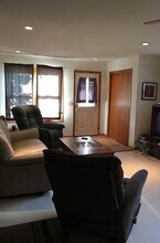 1425 Douglas Ave in Ames, IA - Building Photo - Building Photo