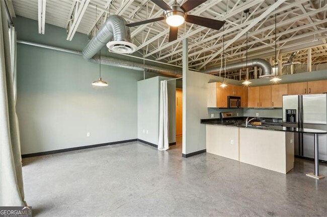 property at 5200 Peachtree Blvd
