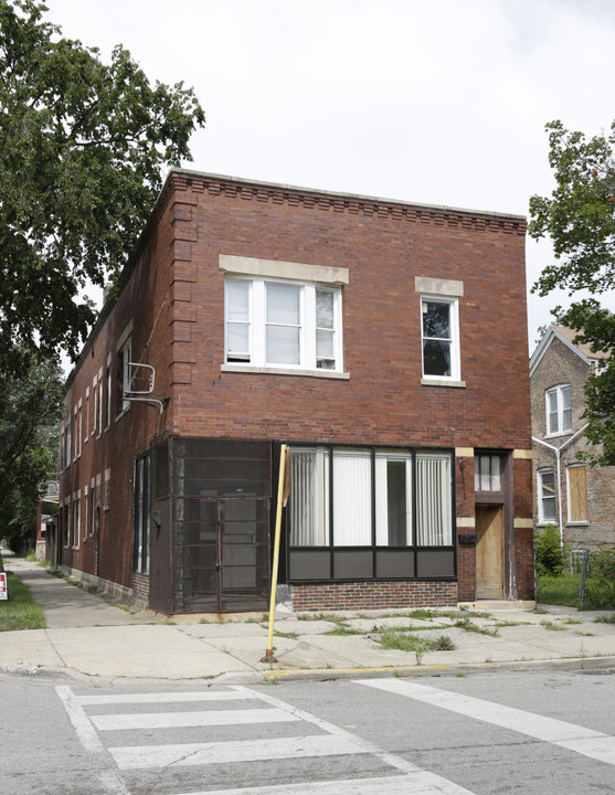 7556 S Champlain Ave in Chicago, IL - Building Photo