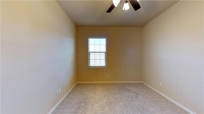 4321 Commando Trl in College Station, TX - Building Photo - Building Photo