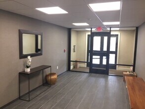 48 Mason Ter, Unit 33l in Brookline, MA - Building Photo - Building Photo