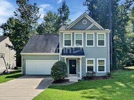 1071 Heritage Manor Dr in Raleigh, NC - Building Photo