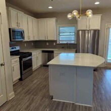 7608 Graydon St in Huntsville, AL - Building Photo - Building Photo