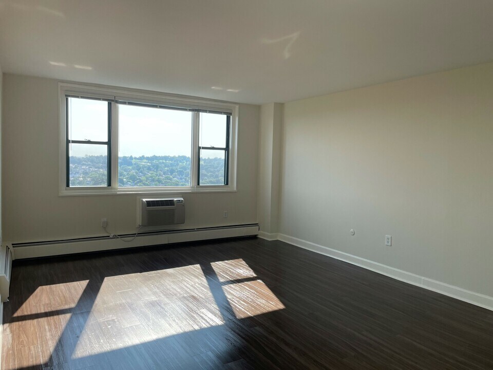 630 Huron Ave in Cambridge, MA - Building Photo