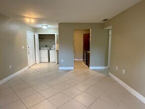 2317 N Congress Ave in Boynton Beach, FL - Building Photo - Building Photo