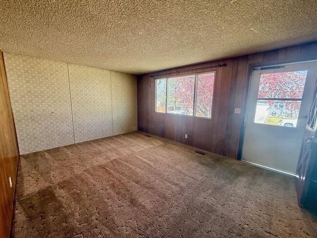 1641 S Fairdale Ave in Casper, WY - Building Photo - Building Photo