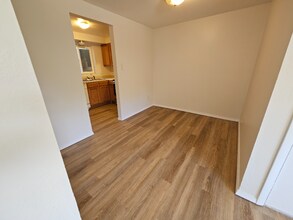 819 Fontmore Rd-Unit -101 in Colorado Springs, CO - Foto de edificio - Building Photo
