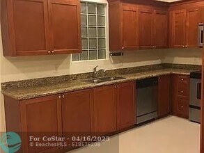 4763 NW 114th Dr in Coral Springs, FL - Building Photo - Building Photo