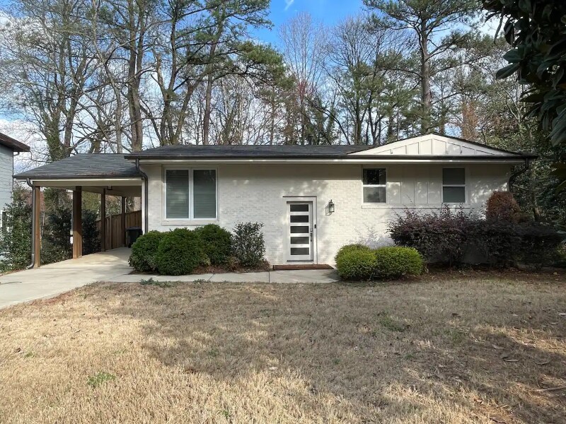 3807 Admiral Dr in Chamblee, GA - Building Photo