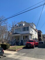 74-76 Deerfield Ave, Unit 2 in Hartford, CT - Building Photo