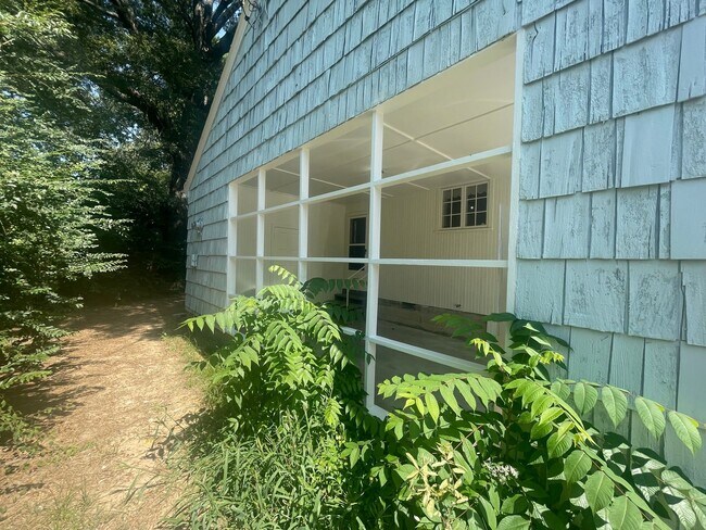 1209 Flint St-Unit -602 poplar in Jonesboro, AR - Building Photo - Building Photo