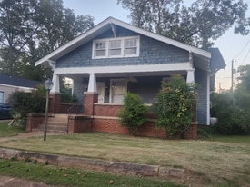 114 Cain St NE in Decatur, AL - Building Photo