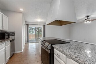 622 Valley View Dr in Allen, TX - Building Photo - Building Photo