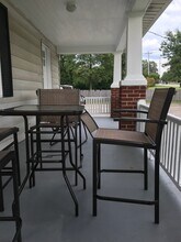 8330 Clough Pike in Cincinnati, OH - Building Photo - Building Photo