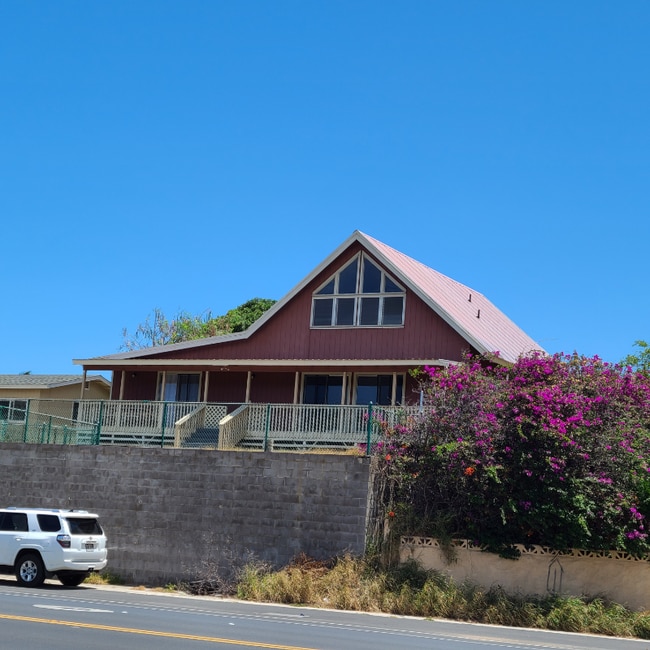 61 S Papa Ave in Kahului, HI - Building Photo - Building Photo
