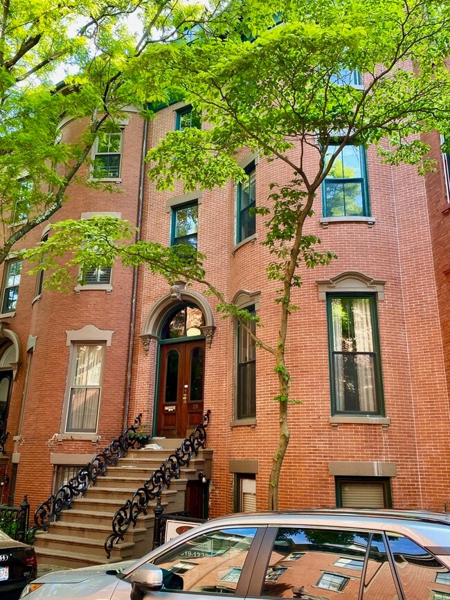 28 Upton St, Unit 28 Upton #1