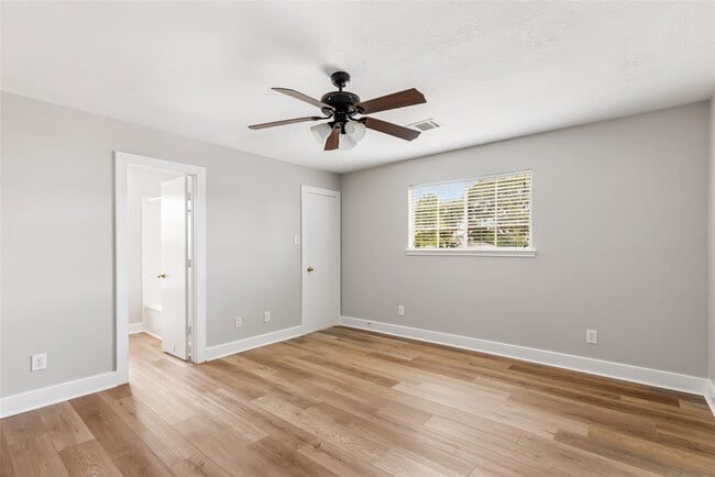 property at 18631 Atasca Oaks Dr