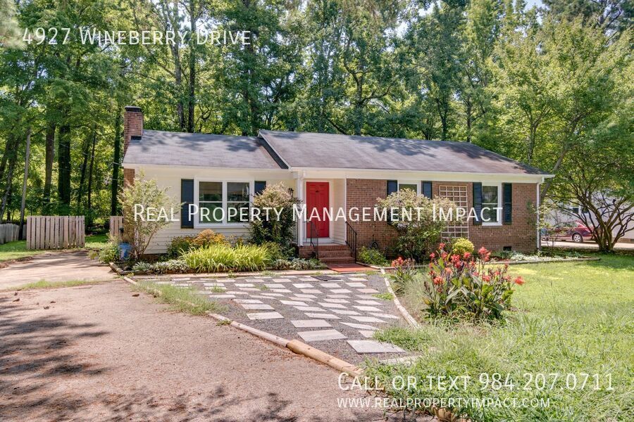 4927 Wineberry Dr in Durham, NC - Building Photo