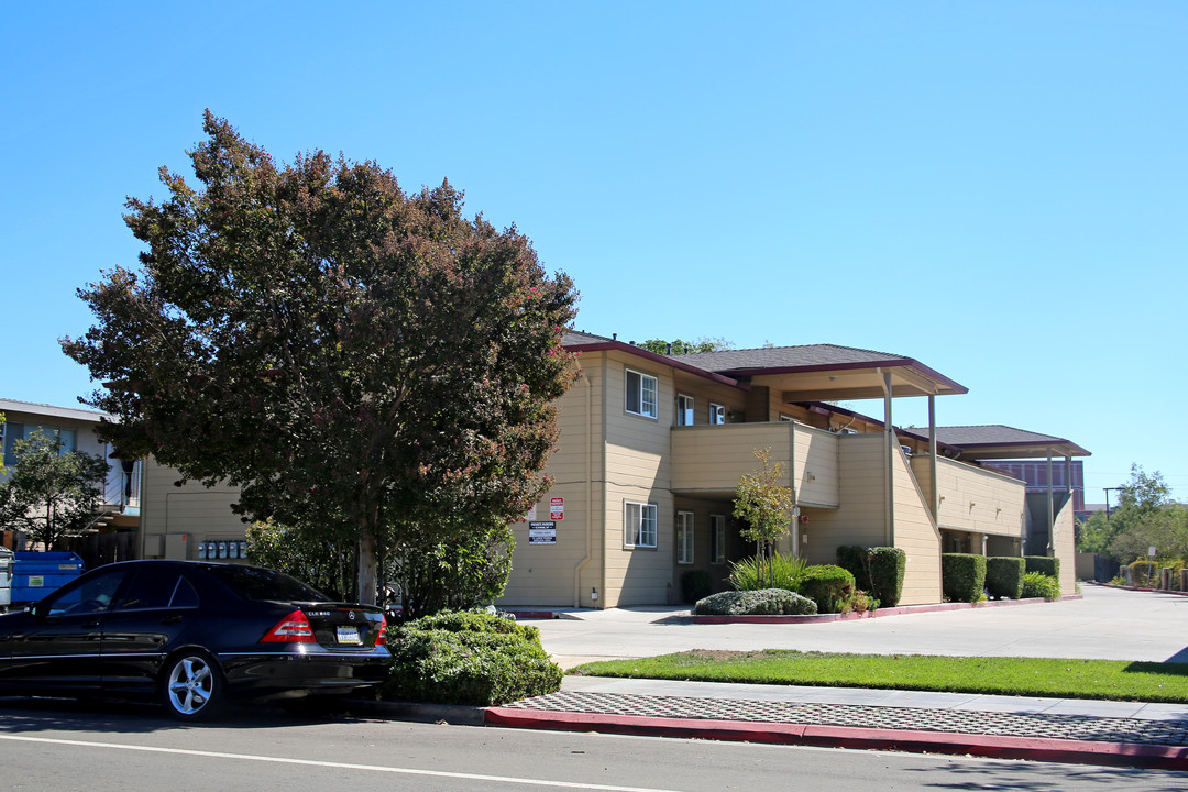 2255 Chestnut St in Livermore, CA - Building Photo