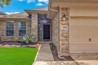 2002 Monarch Hollow Ln in Katy, TX - Building Photo - Building Photo