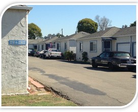 Alice Apartments in Hayward, CA - Building Photo - Building Photo