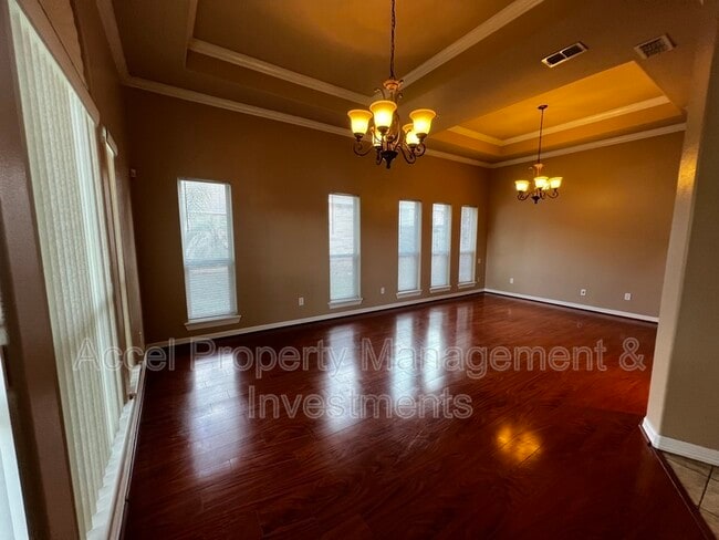 5800 N 34th St in McAllen, TX - Building Photo - Building Photo