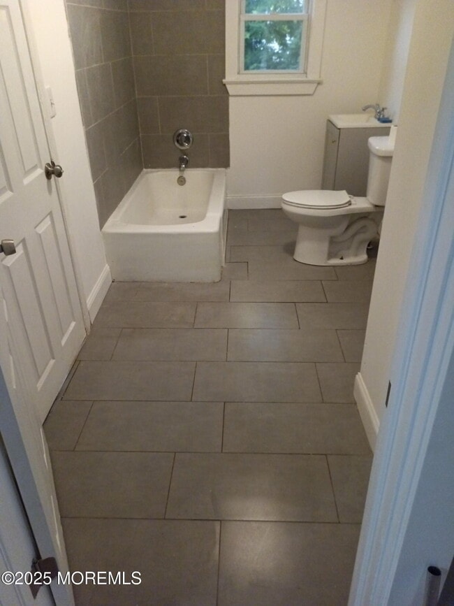 154 Ridge Ave in Asbury Park, NJ - Building Photo - Building Photo